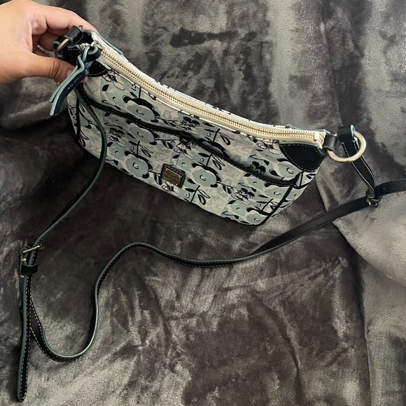 Disney Dooney & Bourke Floral Mickey Mouse Crossbody - Picture 7 of 7